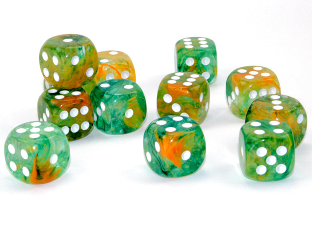 Chessex: Nebula Spring/white Luminary 16mm d6 Dice Block