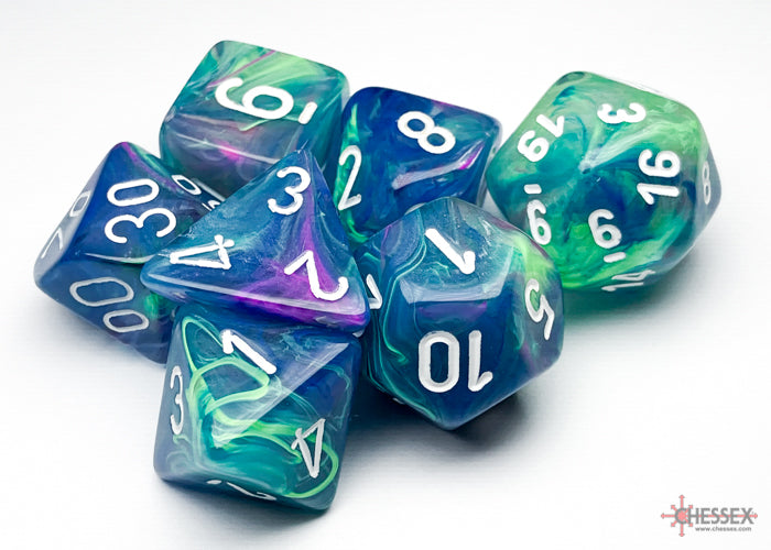 Chessex: Festive Waterlily/white Polyhedral 7-Dice Set