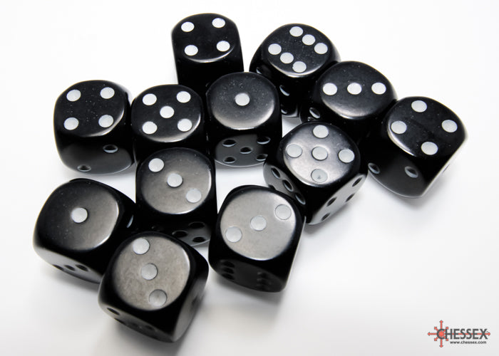 Chessex: Opaque Black/white 16mm d6 Dice Block