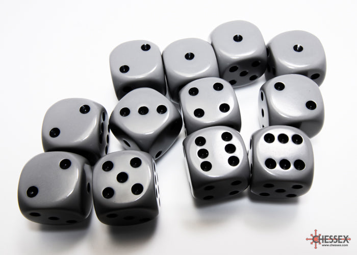 Chessex: Opaque Grey/black 16mm d6 Dice Block