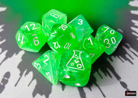 Nebula Gelatinous/white Polyhedral 7-Dice Set (with bonus die)