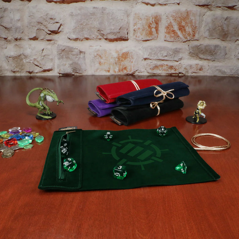 Roll on a Scroll™ Dice Rolling Mat & 7pc Acrylic Dice Set Purple